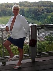 Old woman tits porn pictures